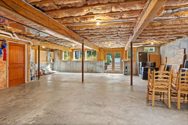 7 Amble Rd, Chelmsford, MA 01824