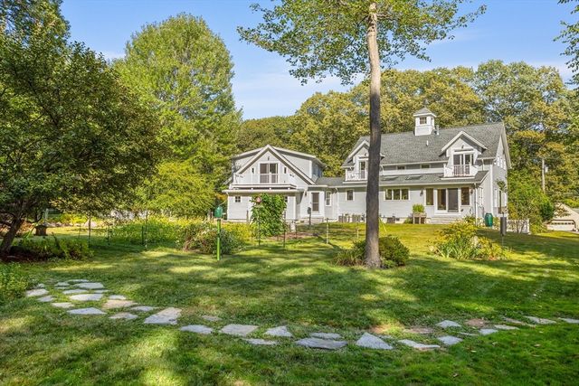 7 Amble Rd, Chelmsford, MA 01824