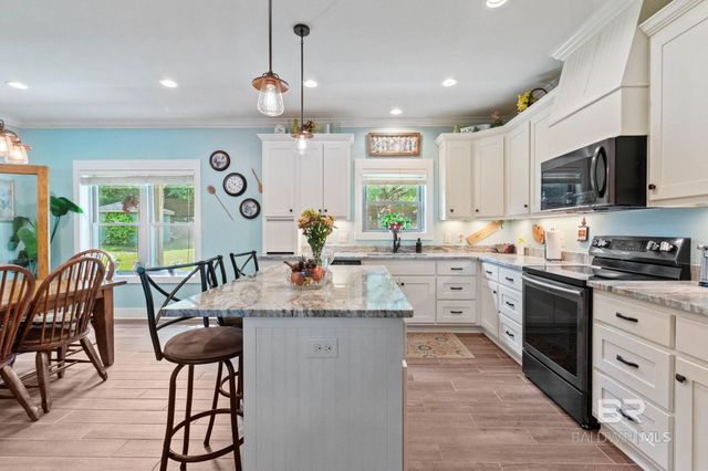 12558 Frondfield Lane, Elberta, AL 36530