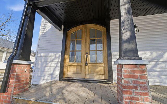 1139 W Lynn Street, Springfield, MO 65802