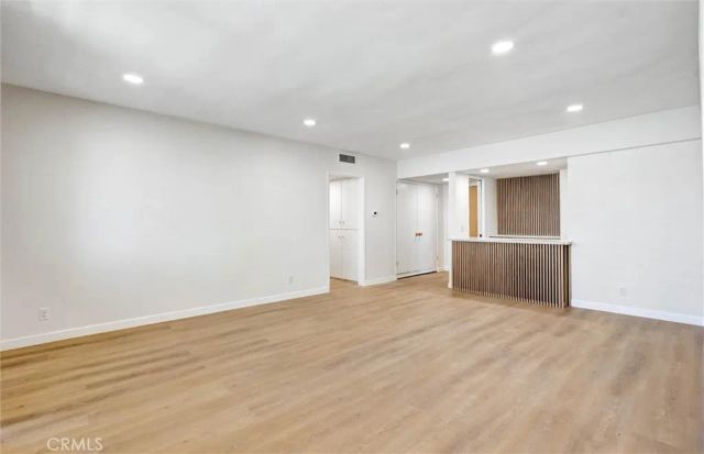 4915 Tyrone 325, Sherman Oaks, CA 91423