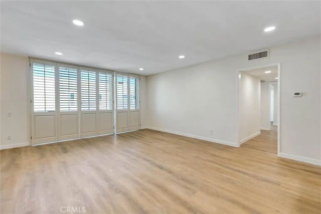 4915 Tyrone 325, Sherman Oaks, CA 91423
