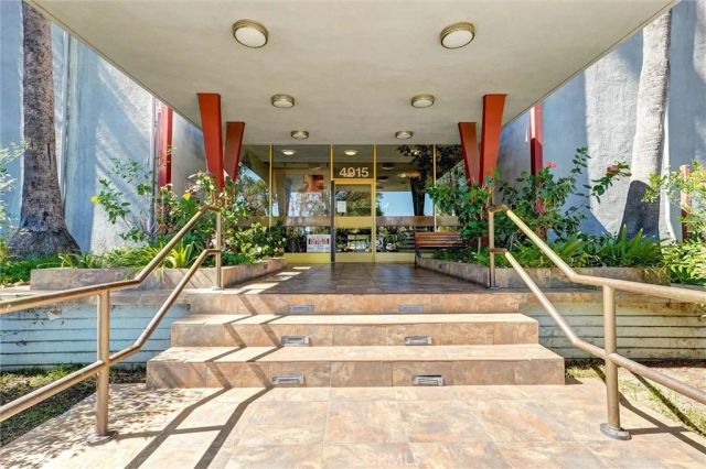 4915 Tyrone 325, Sherman Oaks, CA 91423