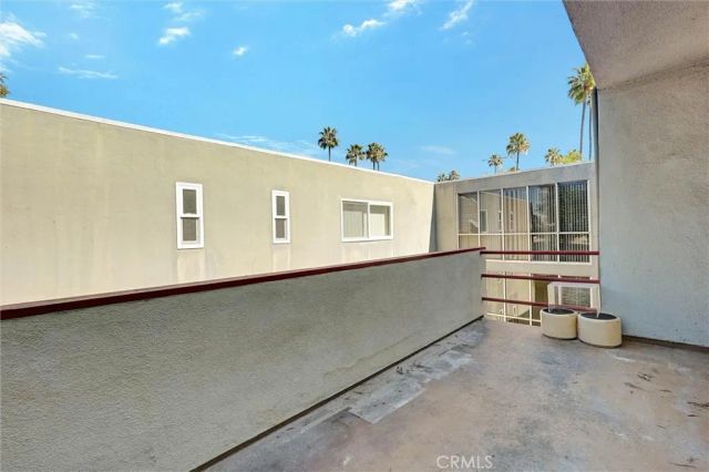 4915 Tyrone 325, Sherman Oaks, CA 91423