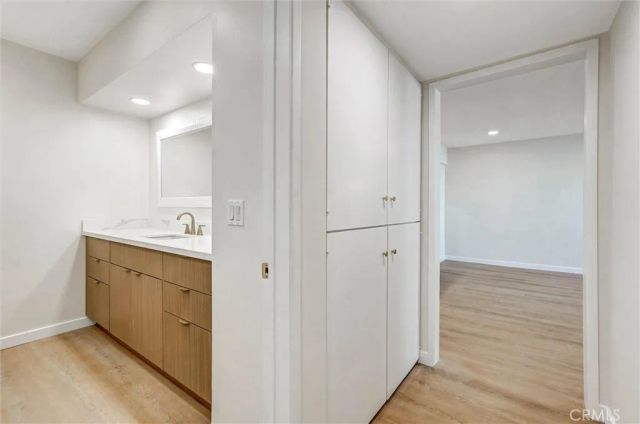 4915 Tyrone 325, Sherman Oaks, CA 91423