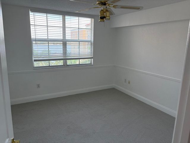 1801 N FLAGLER Drive 821, West Palm Beach, FL 33407