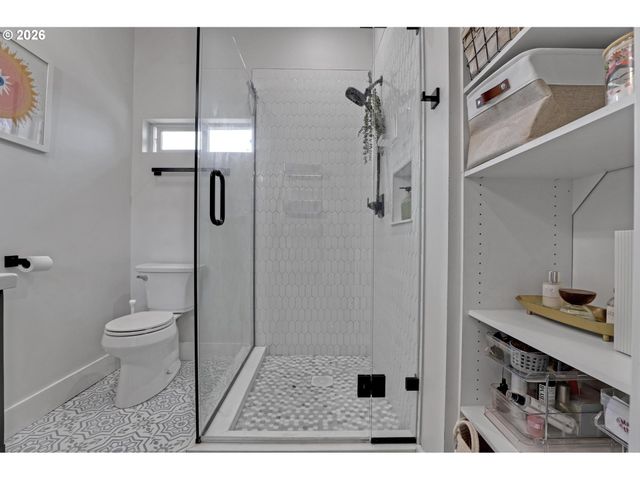 2022 N ALBERTA St, Portland, OR 97217