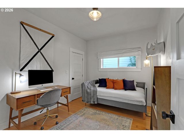 2022 N ALBERTA St, Portland, OR 97217