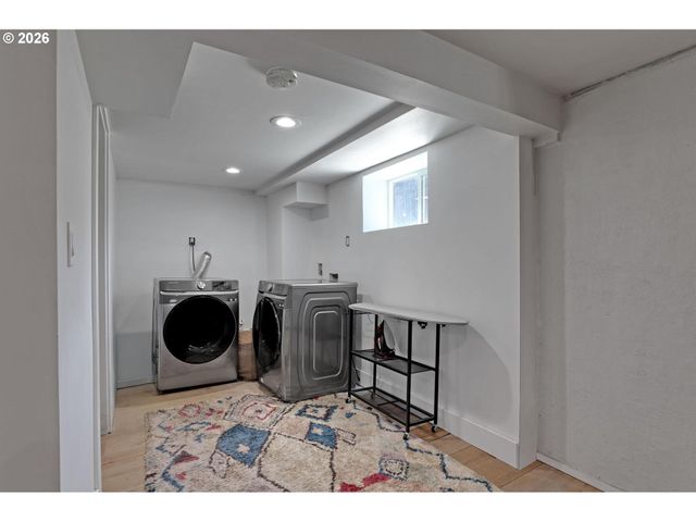2022 N ALBERTA St, Portland, OR 97217