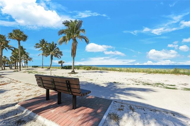 4041 Gulf Shore BLVD N 1505, Naples, FL 34103