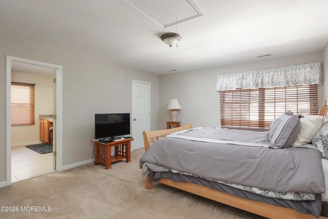 48 Starr Court, Atlantic Highlands, NJ 07716