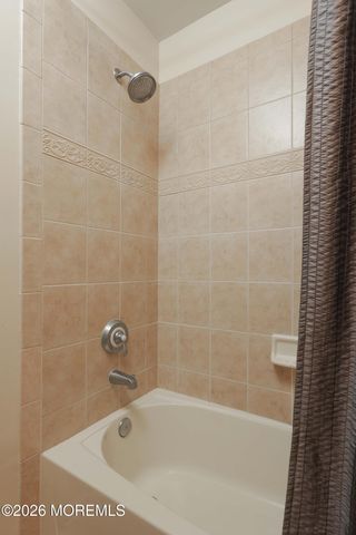 48 Starr Court, Atlantic Highlands, NJ 07716