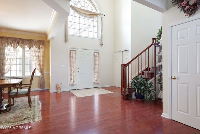 48 Starr Court, Atlantic Highlands, NJ 07716