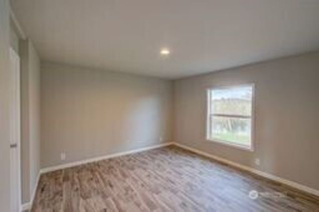 1331 Dolan Street, Raymond, WA 98577