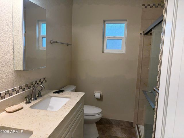 2854 N GREENFIELD Road, Phoenix, AZ 85006