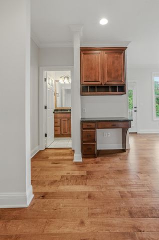 5300 PERCHE POINTE PL, Columbia, MO 65203