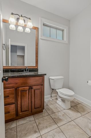 5300 PERCHE POINTE PL, Columbia, MO 65203