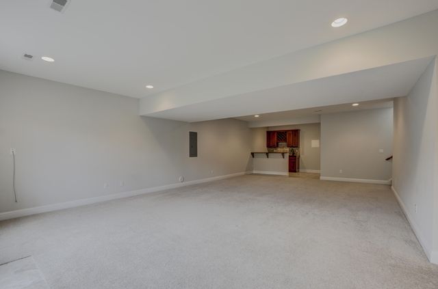 5300 PERCHE POINTE PL, Columbia, MO 65203
