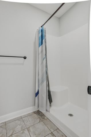 5300 PERCHE POINTE PL, Columbia, MO 65203