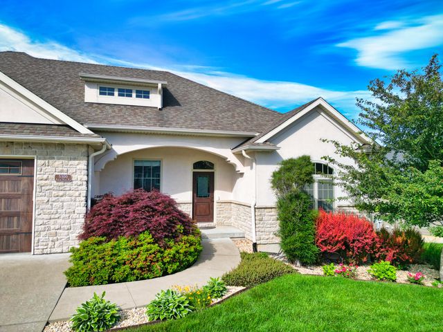 5300 PERCHE POINTE PL, Columbia, MO 65203