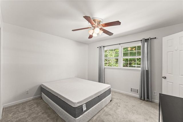 2148 Santa Fe Trail, Snellville, GA 30078