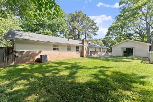 2148 Santa Fe Trail, Snellville, GA 30078