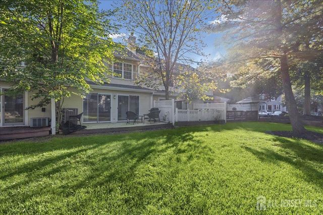 36 Albury Way, North Brunswick, NJ 08902