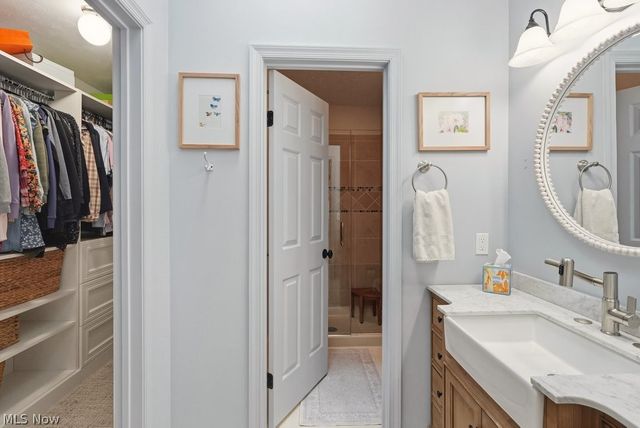 5060 Boulder Creek Drive, Solon, OH 44139