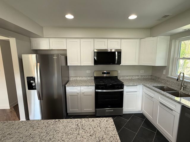 406 Sauk Trail, Park Forest, IL 60466