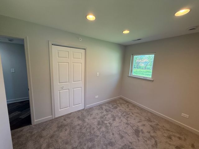 406 Sauk Trail, Park Forest, IL 60466