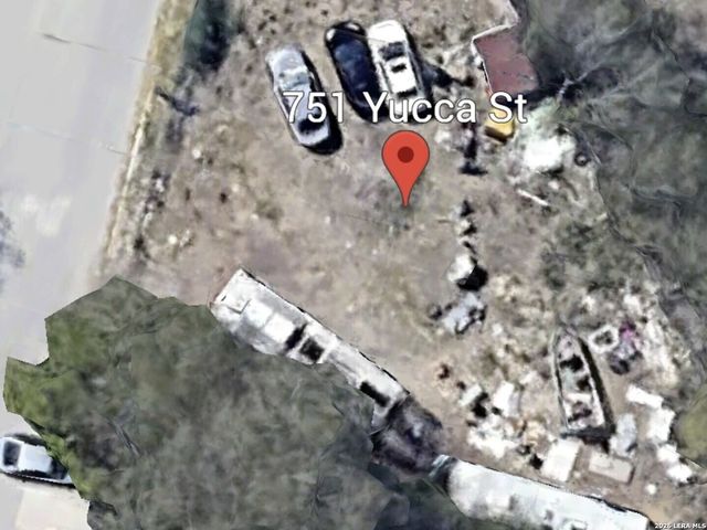 751 Yucca, San Antonio, TX 78220
