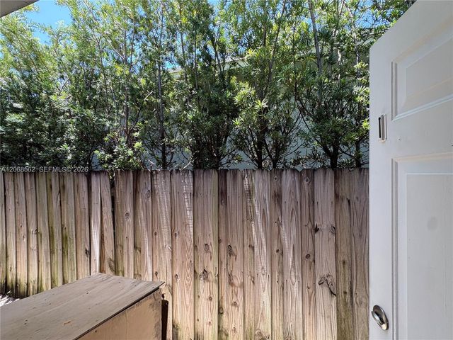 807 86th Street 802, Miami Beach, FL 33141