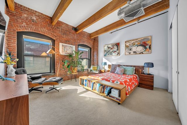21 Wormwood St 620, Boston, MA 02210
