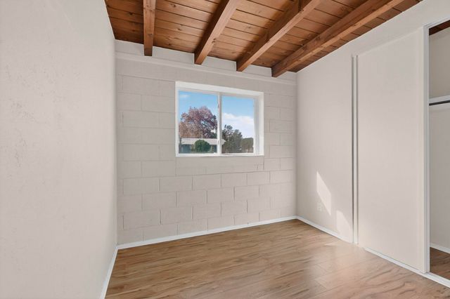 1138 Luthy Circle NE, Albuquerque, NM 87112