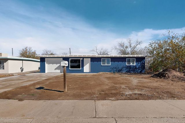 1138 Luthy Circle NE, Albuquerque, NM 87112