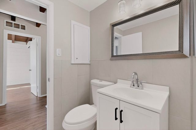 1138 Luthy Circle NE, Albuquerque, NM 87112