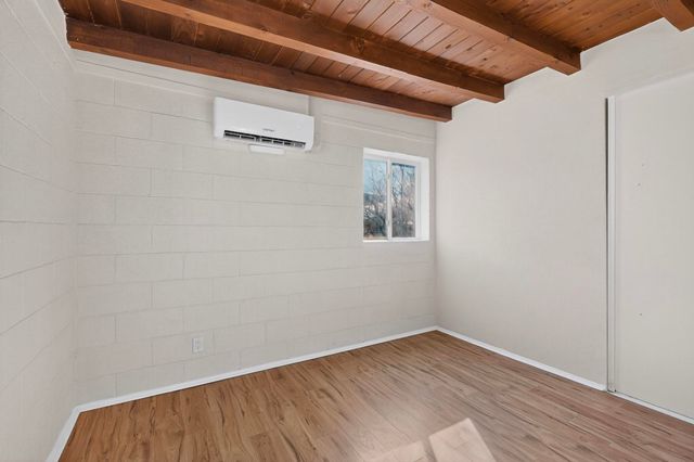 1138 Luthy Circle NE, Albuquerque, NM 87112