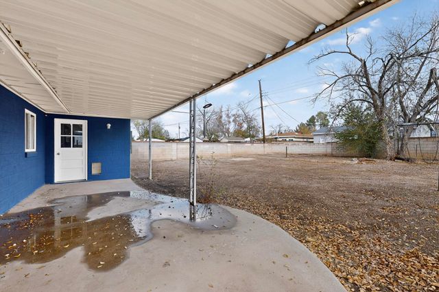 1138 Luthy Circle NE, Albuquerque, NM 87112