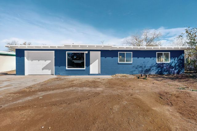 1138 Luthy Circle NE, Albuquerque, NM 87112