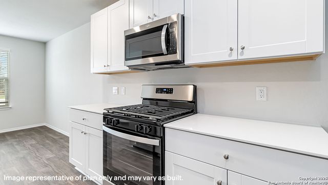 15521 Laughing Owl, San Antonio, TX 78253