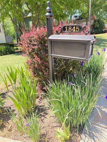 1845 N Milford Creek Lane SW, Marietta, GA 30008