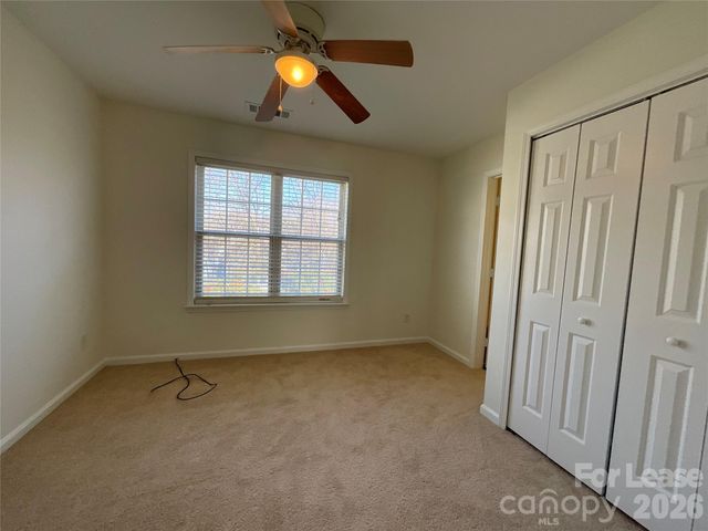 7809 Lennoxshire Lane, Charlotte, NC 28210