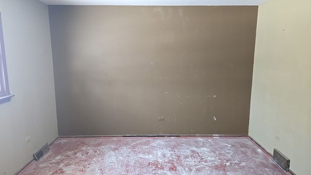 326 S Minerva Avenue, Glenwood, IL 60425