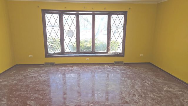 326 S Minerva Avenue, Glenwood, IL 60425