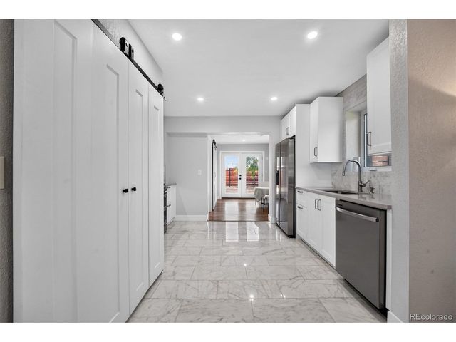 3048 N Adams St, Denver, CO 80205