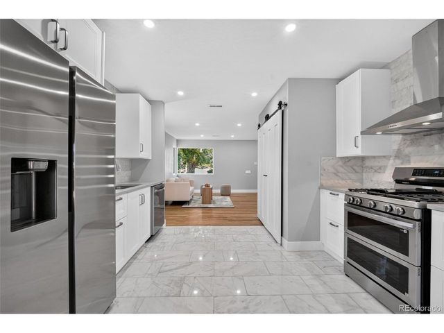 3048 N Adams St, Denver, CO 80205