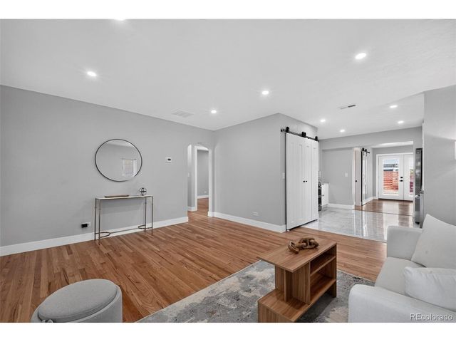 3048 N Adams St, Denver, CO 80205