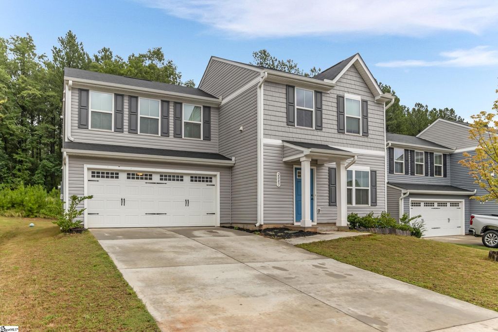 2085 Evanston Drive, Wellford, SC 29384