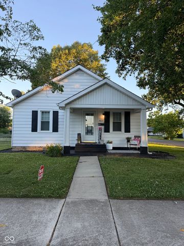 3005 Indiana Avenue, Columbus, IN 47201