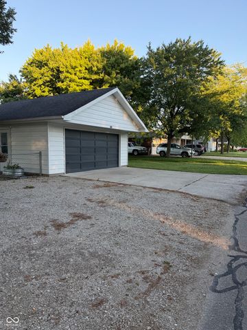 3005 Indiana Avenue, Columbus, IN 47201